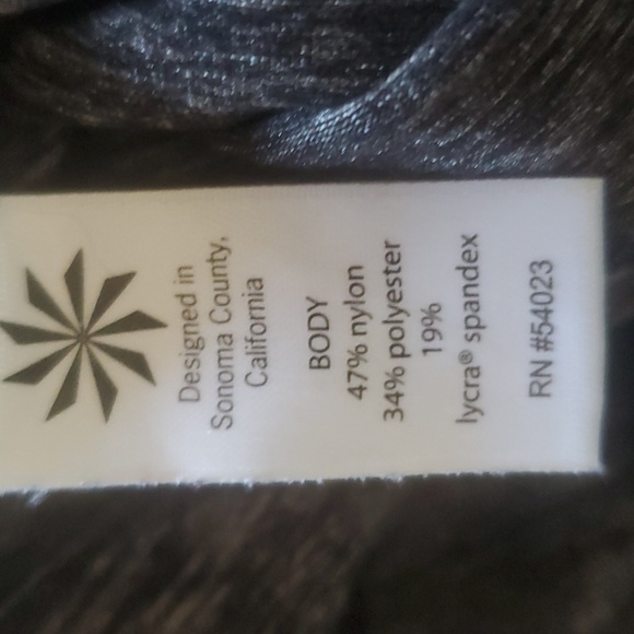 Athleta yoga pants final price - Picture 7 of 7